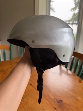 Unisex Silver Helmet with Black Liner